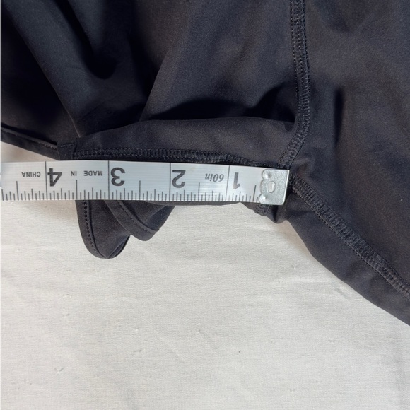 lululemon athletica  Hotty Hot High-Rise Lined Athletic Shorts. Size 12 - Picture 6 of 7